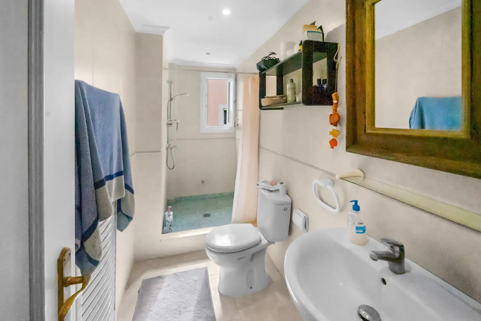 Bany de Apartament en venda en Felanitx amb Aire condicionat, Traster i Piscina