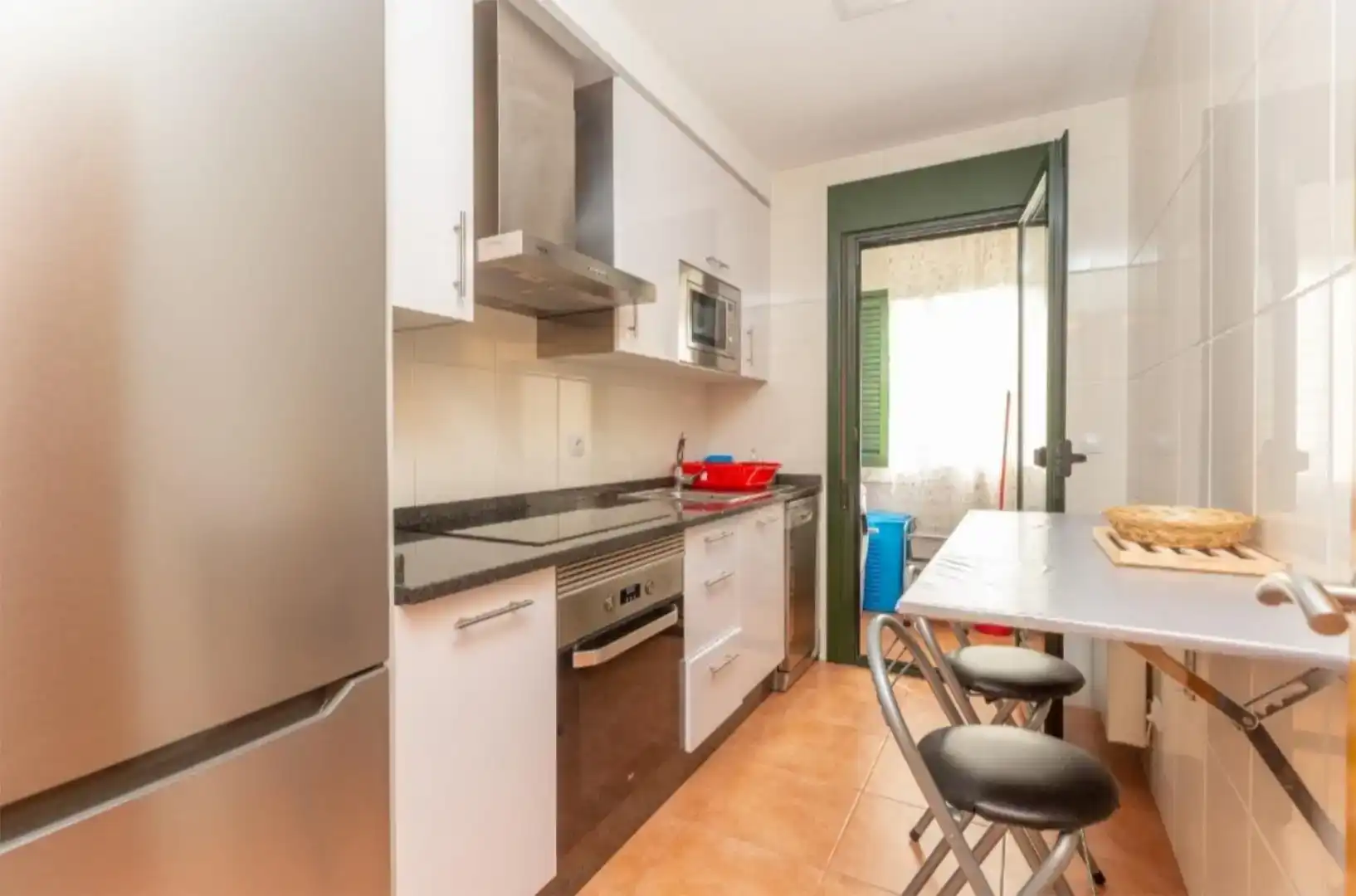 Kitchen of Flat for rent in A Illa de Arousa 