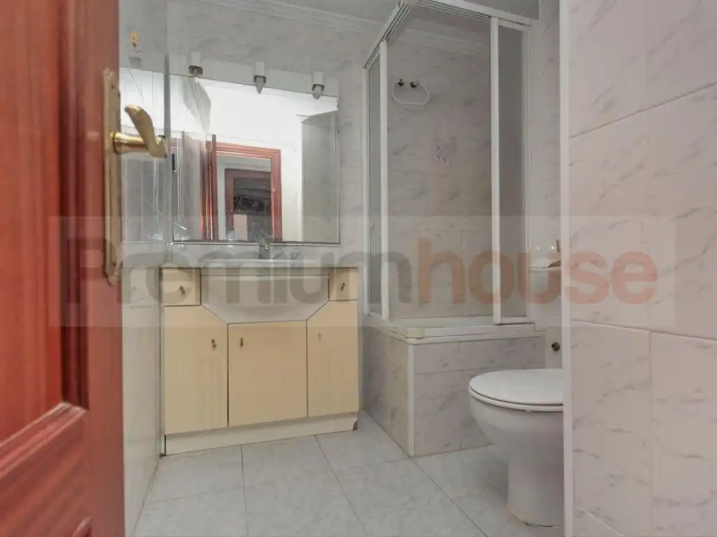 Flat with terrace for sale in Calle de Vila-seca, imagen 18