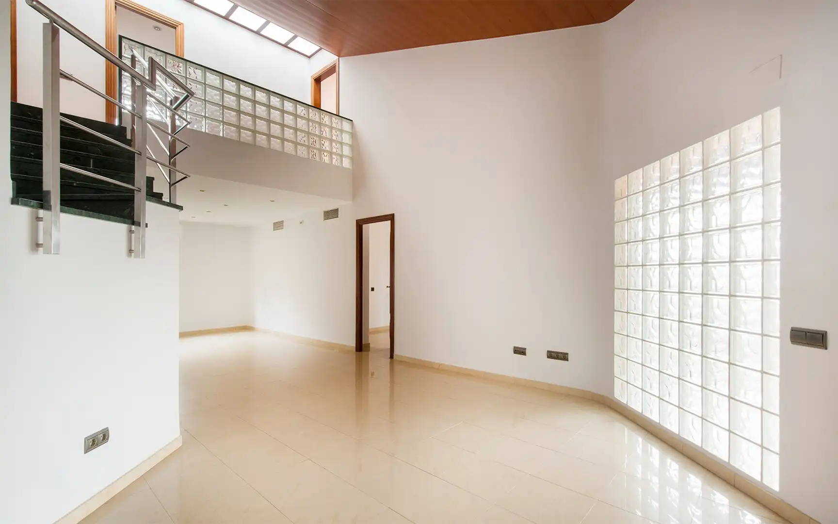 Casa o chalet en venta en Sant Boi de Llobregat con Aire acondicionado, Jardín privado y Trastero