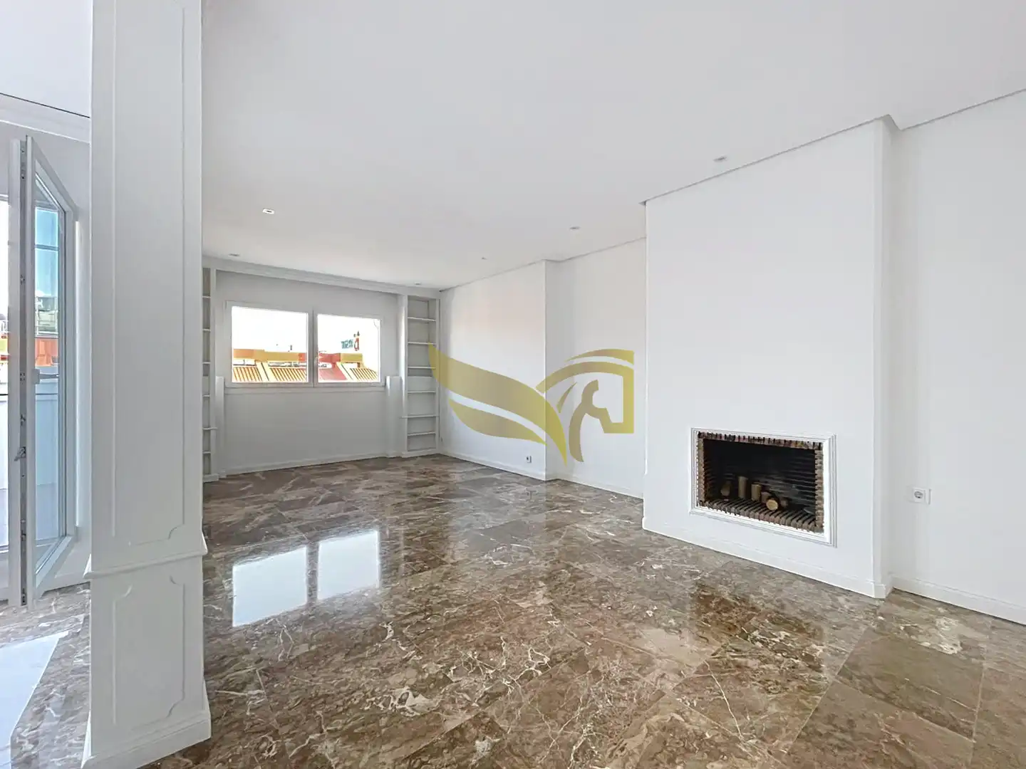 Sala de estar de Ático en venta en Sevilla con Aire acondicionado y Terraza