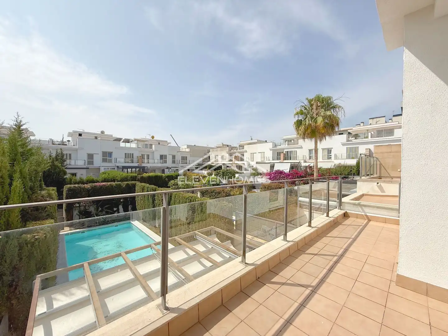 Vista exterior de Casa adosada en venda en  Palma de Mallorca amb Aire condicionat, Calefacció i Jardí privat