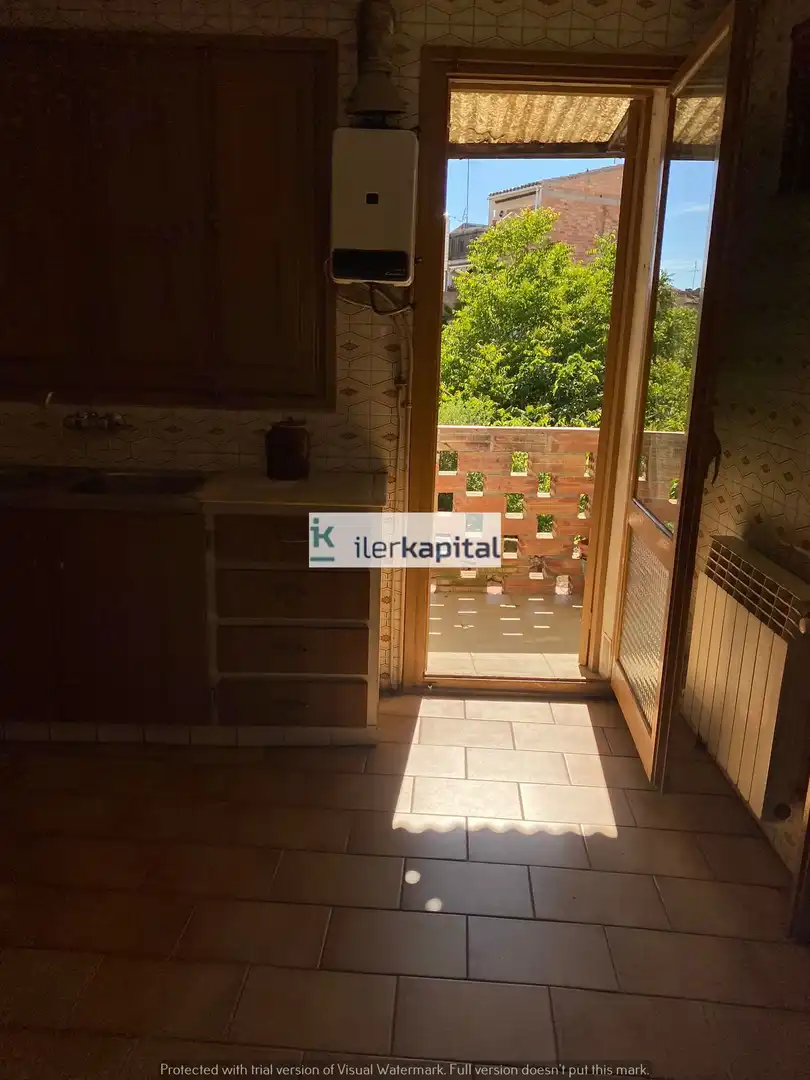 Cuina de Casa o xalet en venda en Belianes amb Calefacció, Terrassa i Traster