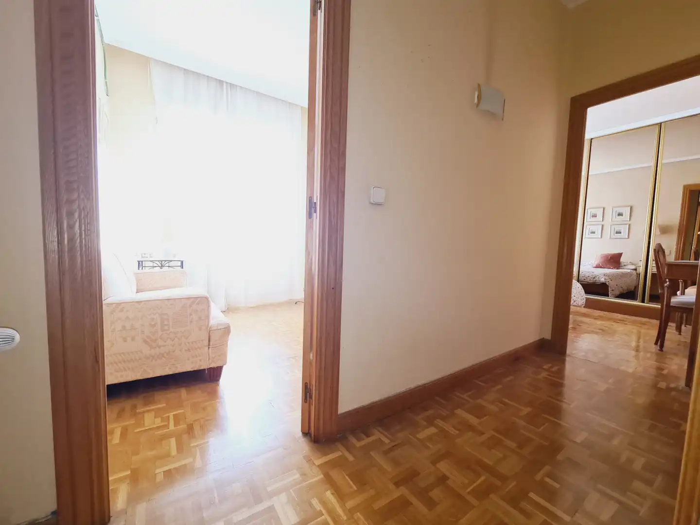 Bedroom of Flat for sale in  Pamplona / Iruña  with Heating, Parquet flooring and Furnished