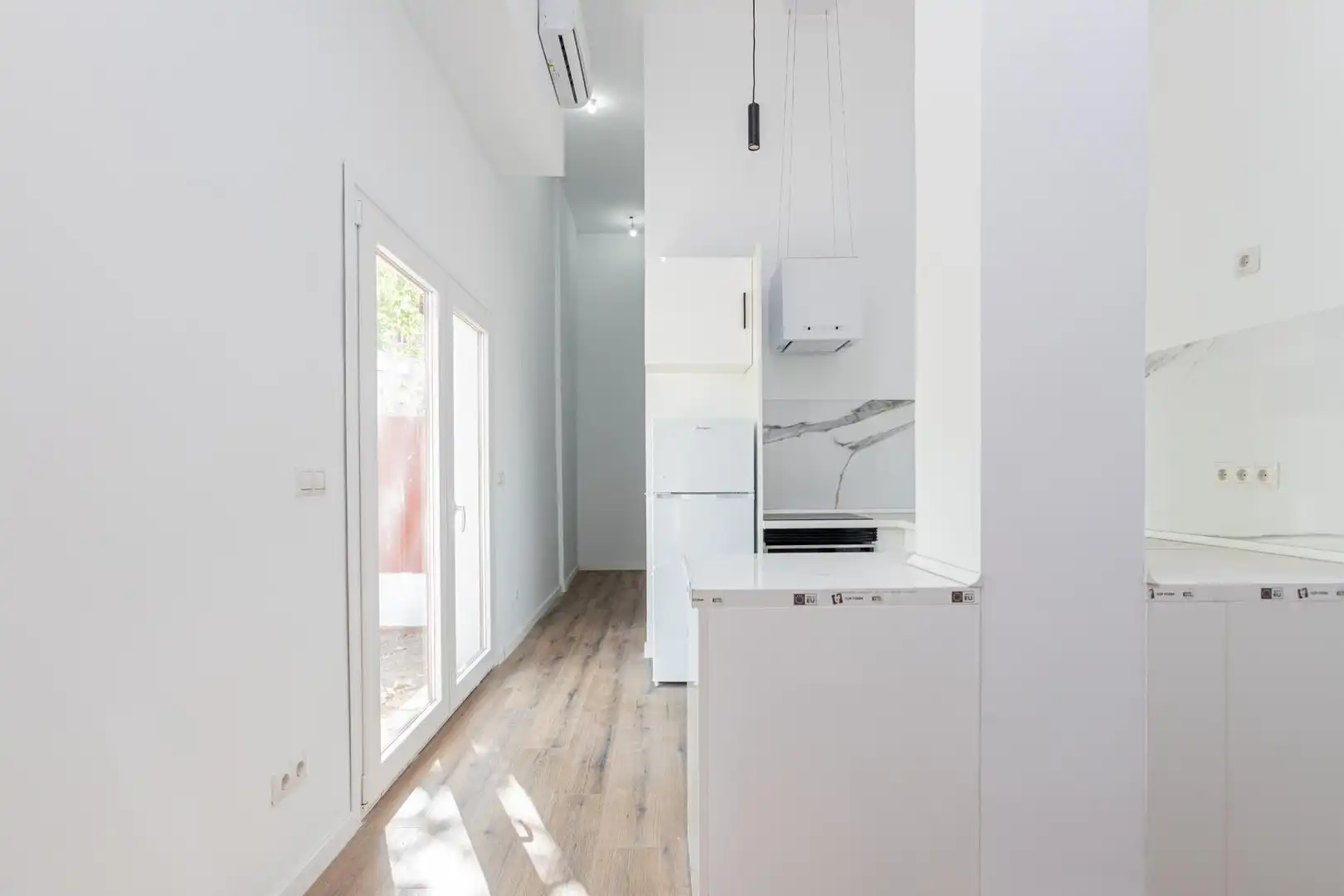 Kitchen of Lofts for rent in Tres Cantos  with Air Conditioner, Heating and Terrace