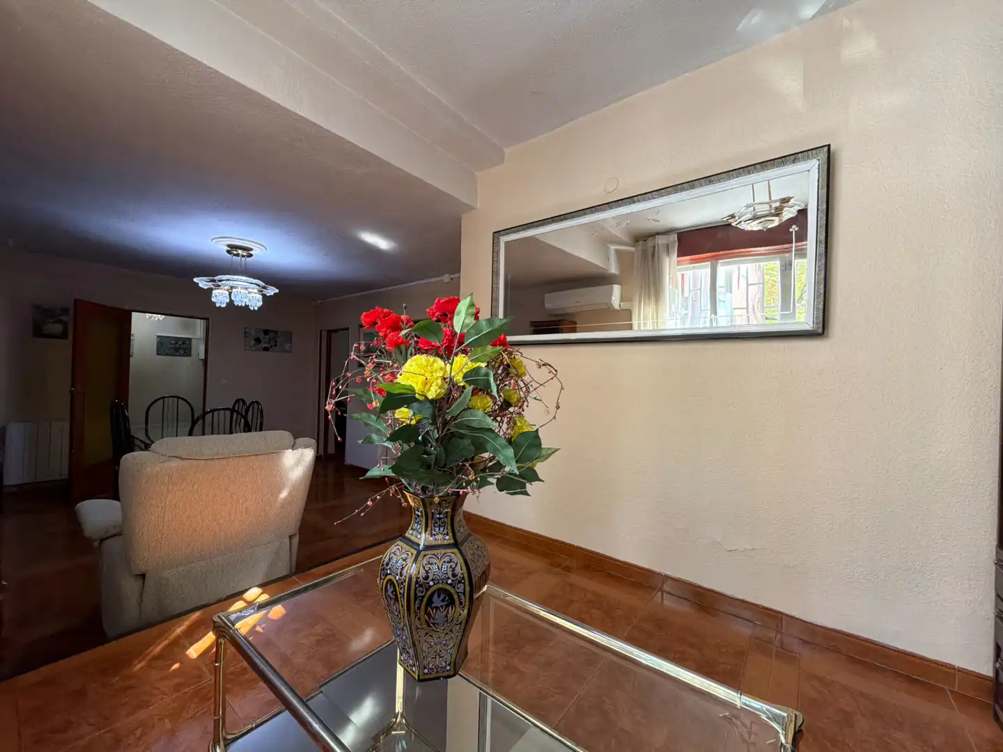 Flat for sale in Madrid  with Air Conditioner, Heating and Furnished
