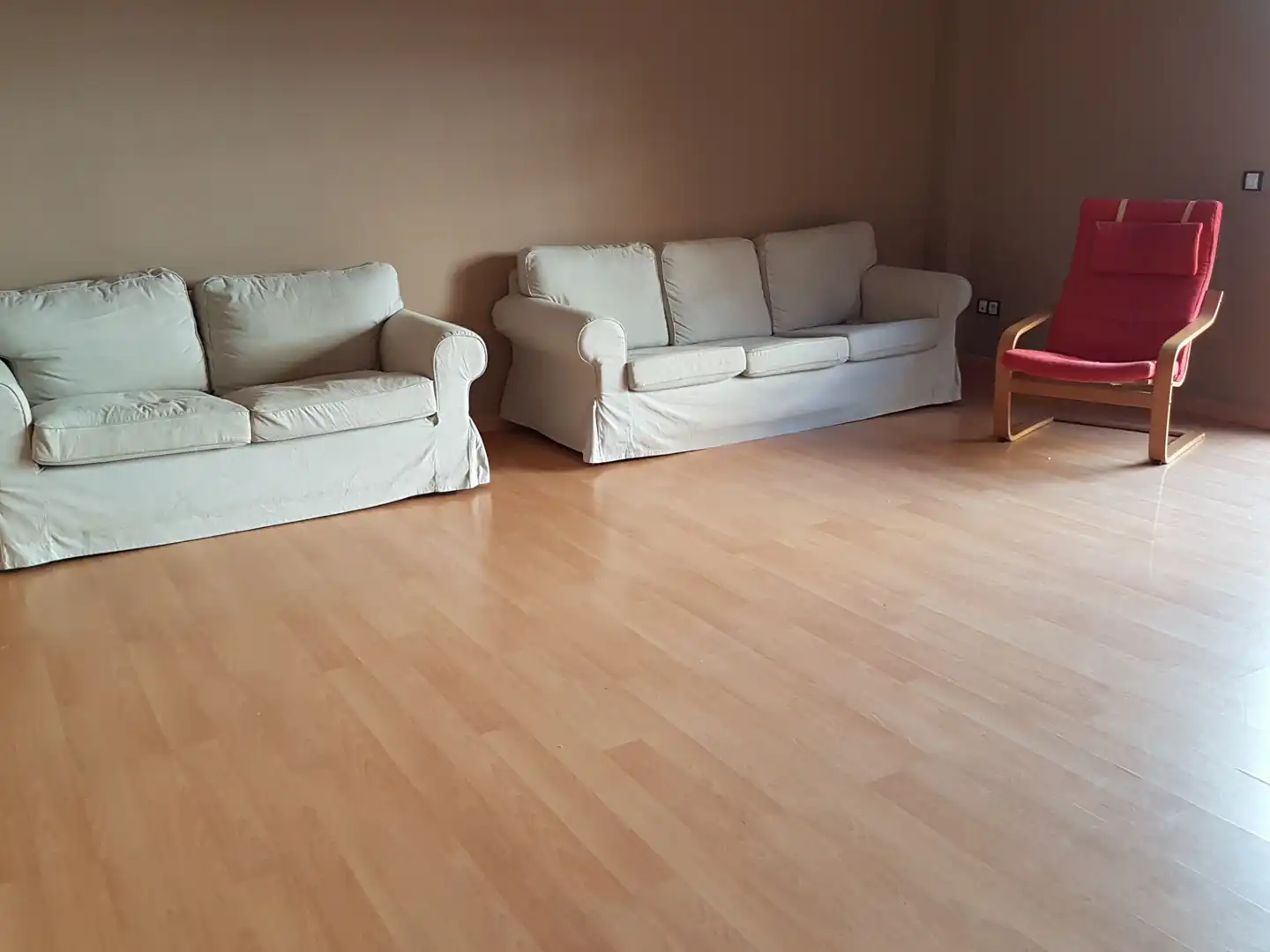 Sala d'estar de Pis en venda en Dos Hermanas amb Aire condicionat i Traster