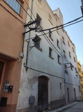 Exterior view of Building for sale in La Riba