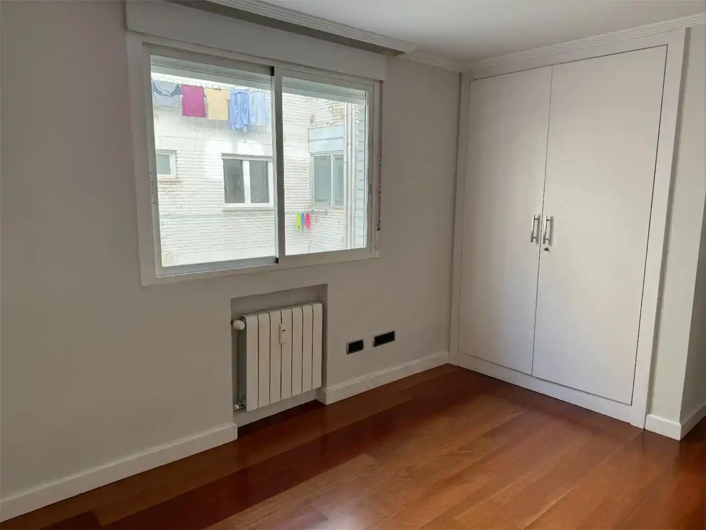 Habitación de Piso de alquiler en Madrid con Aire acondicionado, Jardín privado y Parquet