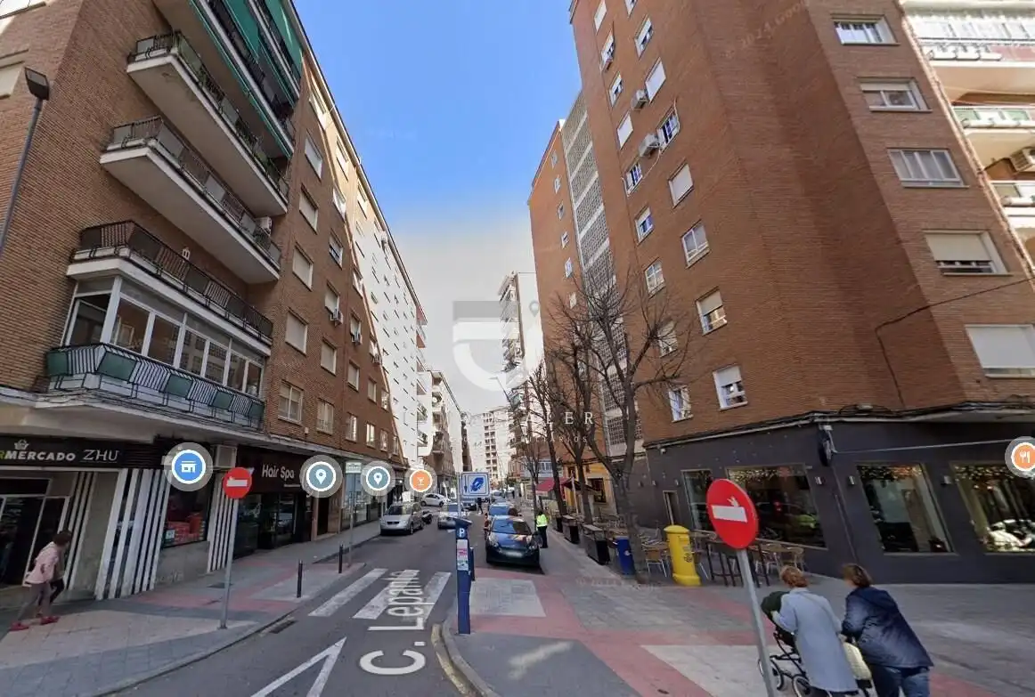 Vista exterior de Pis en venda en Talavera de la Reina