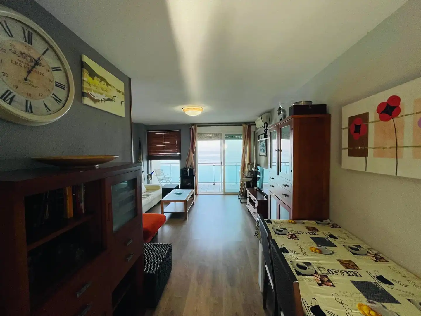 Sala de estar de Apartamento de alquiler en La Manga del Mar Menor con Aire acondicionado, Calefacción y Piscina