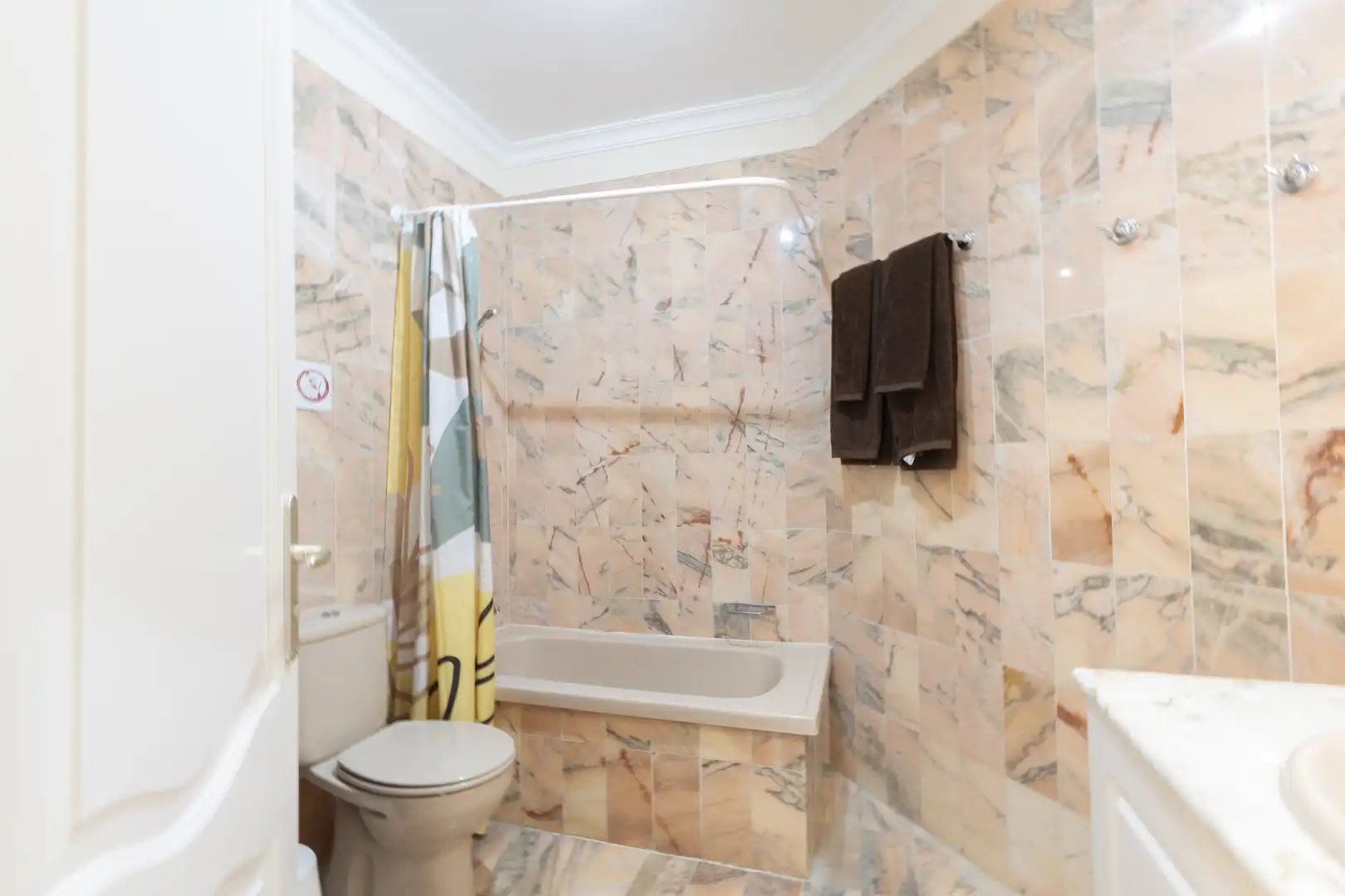 Baño de Piso de alquiler en Santiago del Teide con Aire acondicionado, Calefacción y Terraza