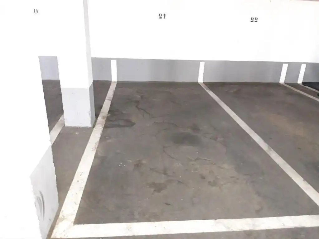 Einzelparkplatz zum Verkauf in Velilla de San Antonio, imagen 5