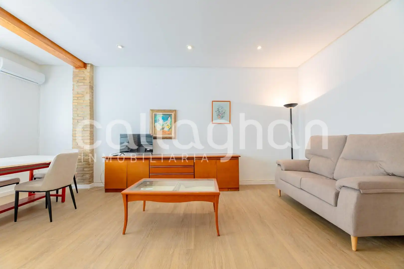Wohnzimmer von Wohnung zur Miete in Valencia mit Klimaanlage, Abstellraum und Möbliert