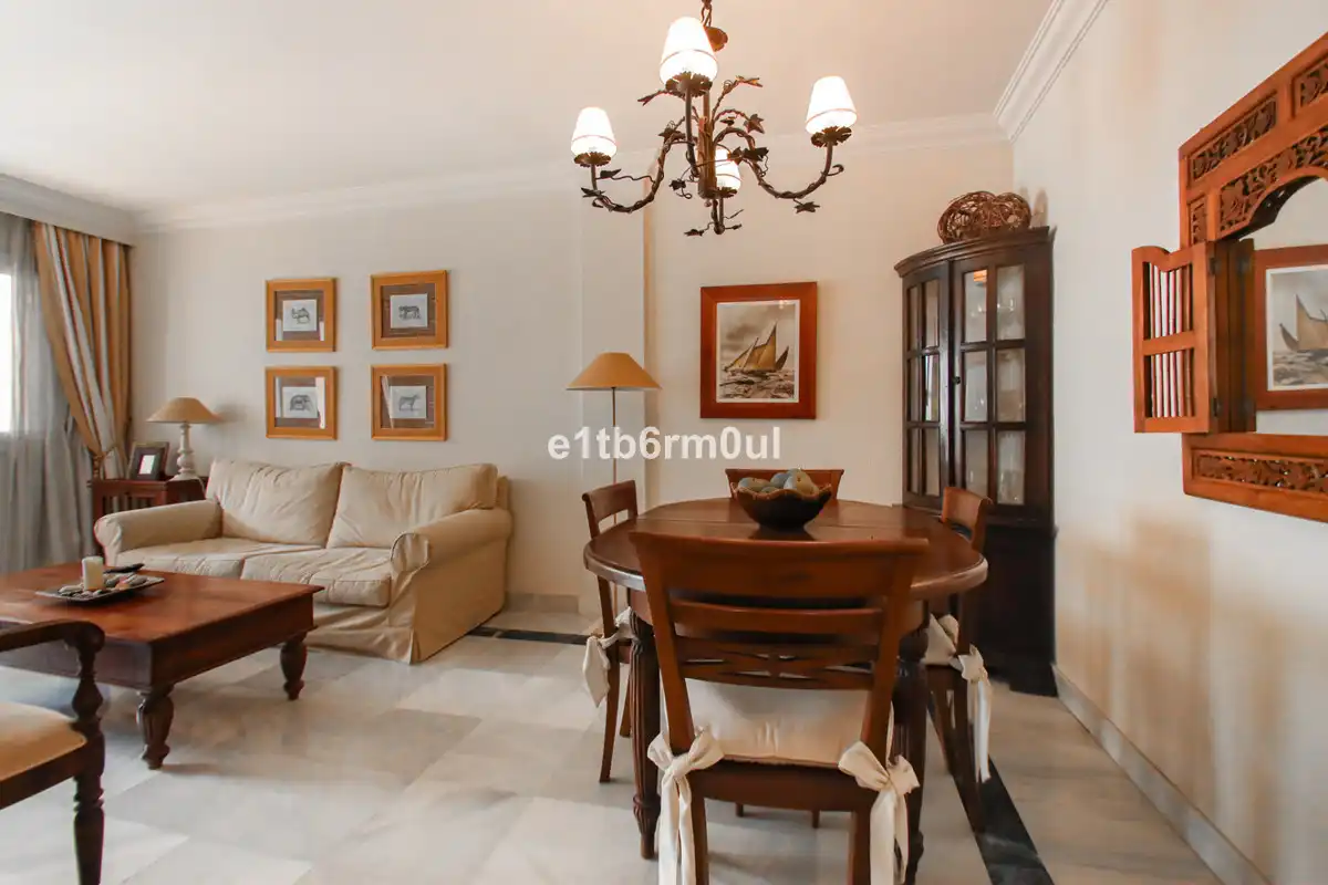 Apartamento con ascensor en venta en Milla de Oro, imagen 6