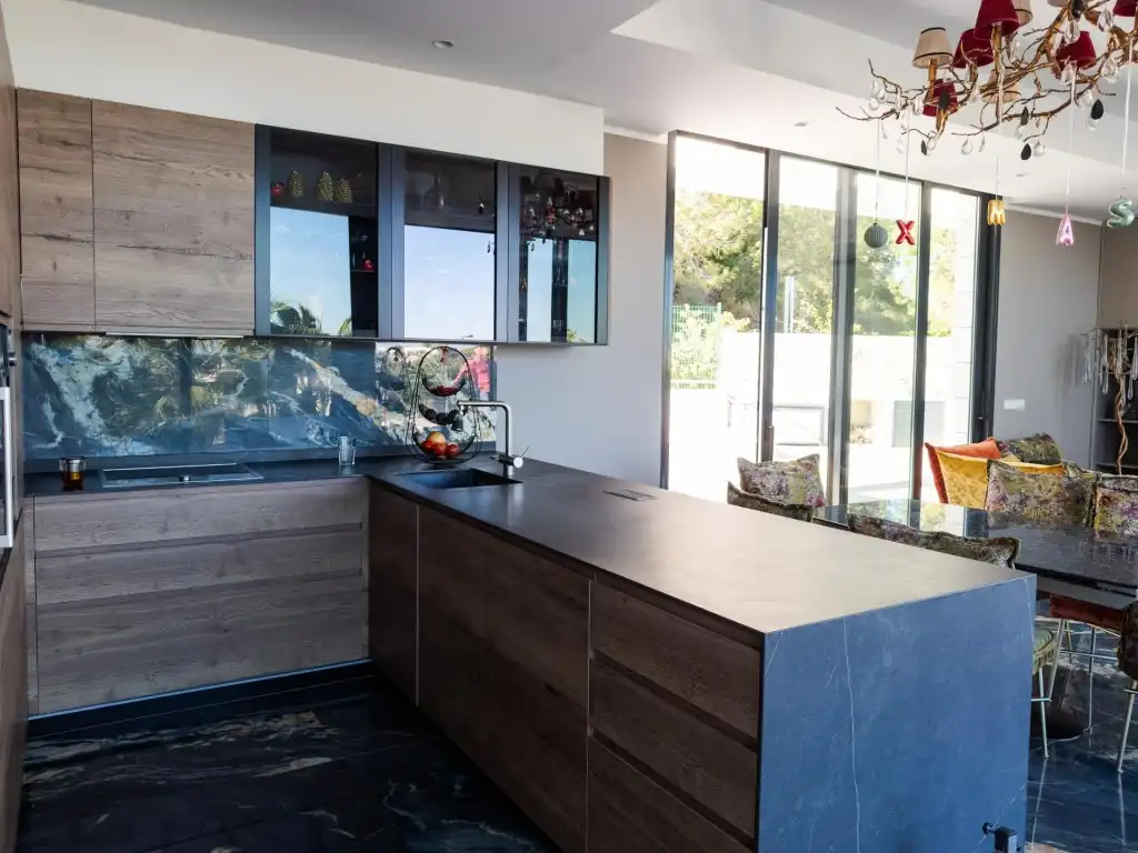 House with pool for sale in Avenida de las Colinas, imagen 7