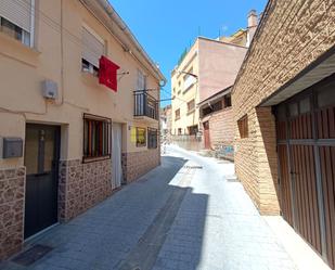 Vista exterior de Casa adosada en venda en Arnedo amb Calefacció i Moblat