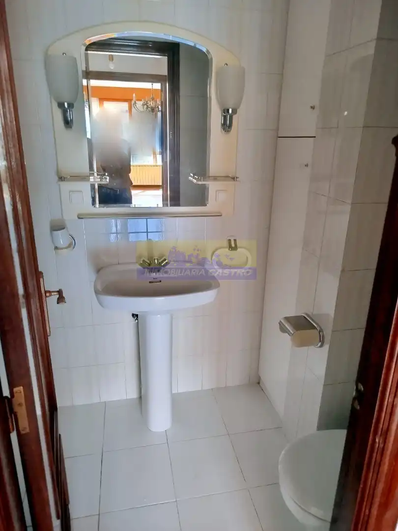 Baño de Piso en venta en Castro-Urdiales