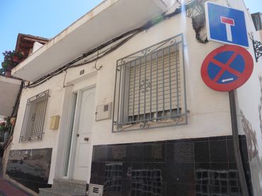Chalet en venta en C/ Doña Lina