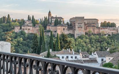 Vista exterior de Casa adosada en venda en  Granada Capital amb Terrassa