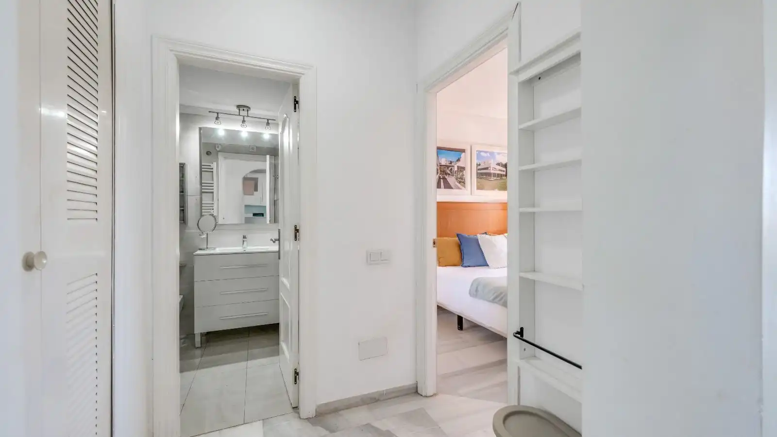 Apartment with pool for sale in Riviera del Sol, imagen 4