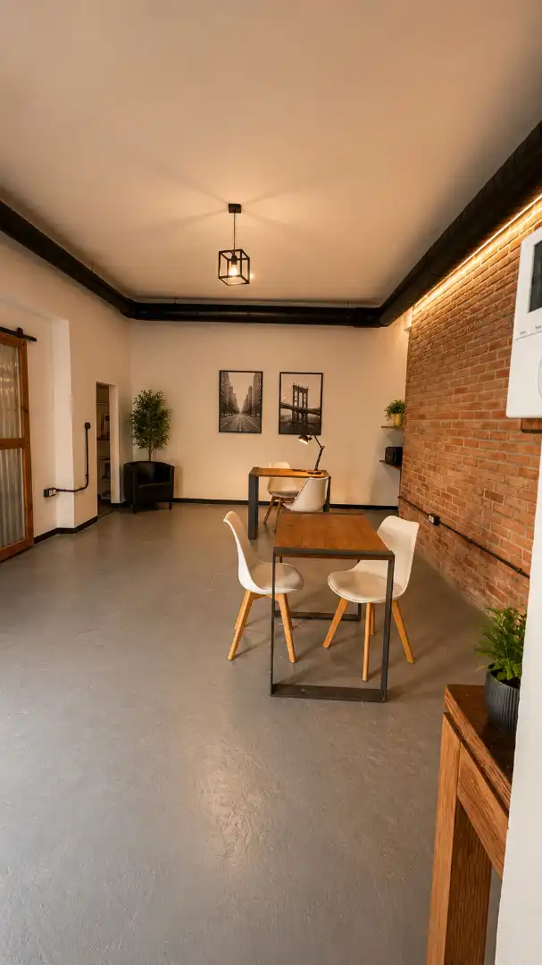 Comedor de Local en venta en Marbella con Aire acondicionado, Terraza y Amueblado