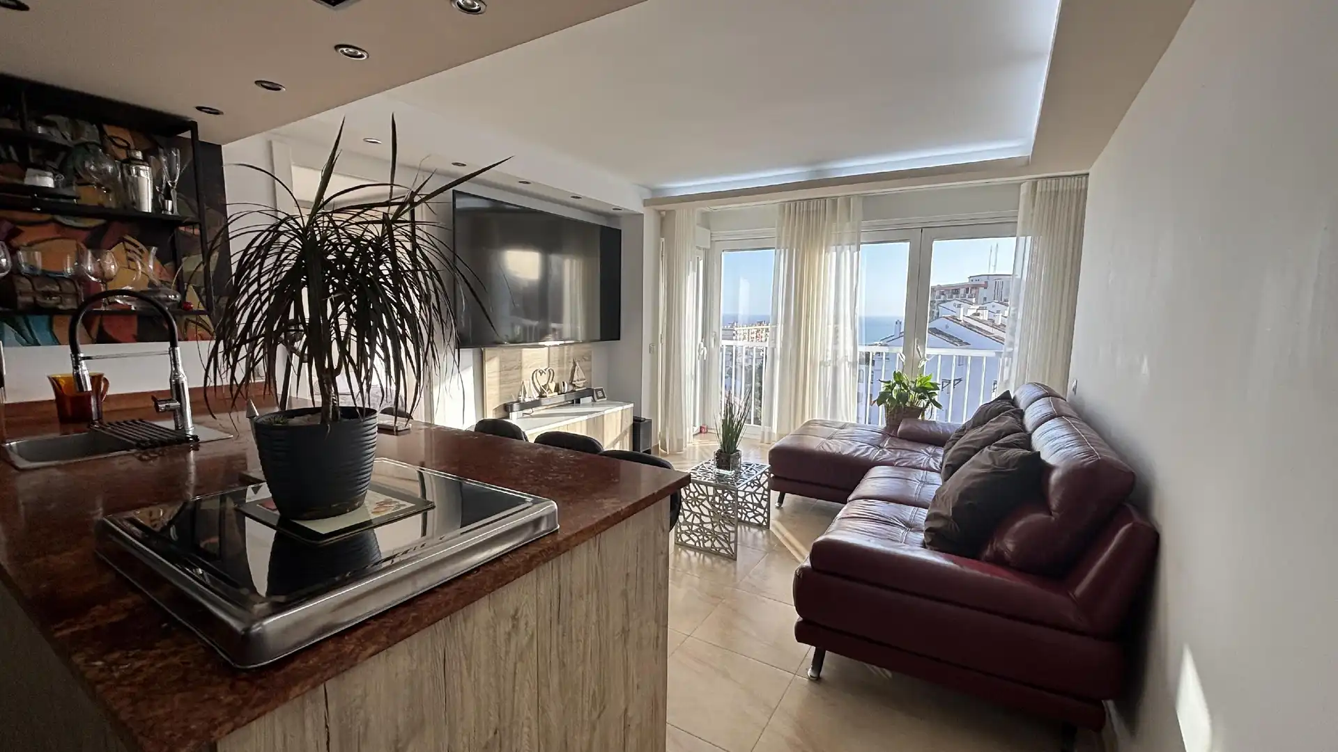 Apartament amb piscina en venda a Solymar, imagen 2