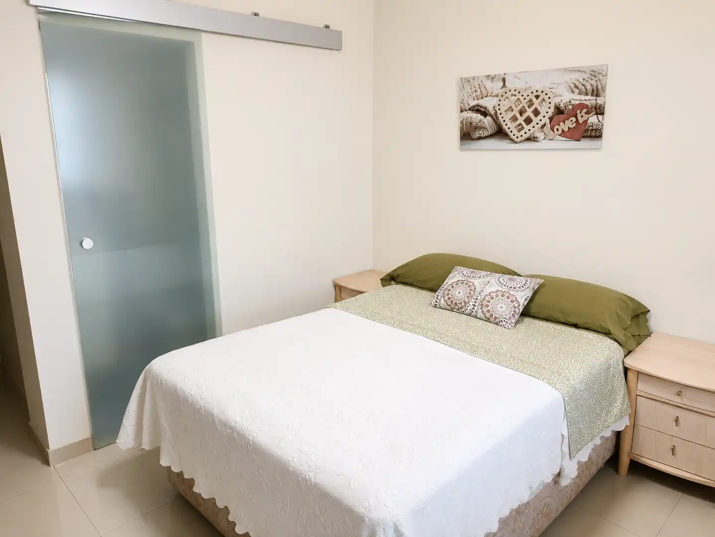 Bedroom of Flat for rent in Córdoba  with Air Conditioner, Heating and Terrace