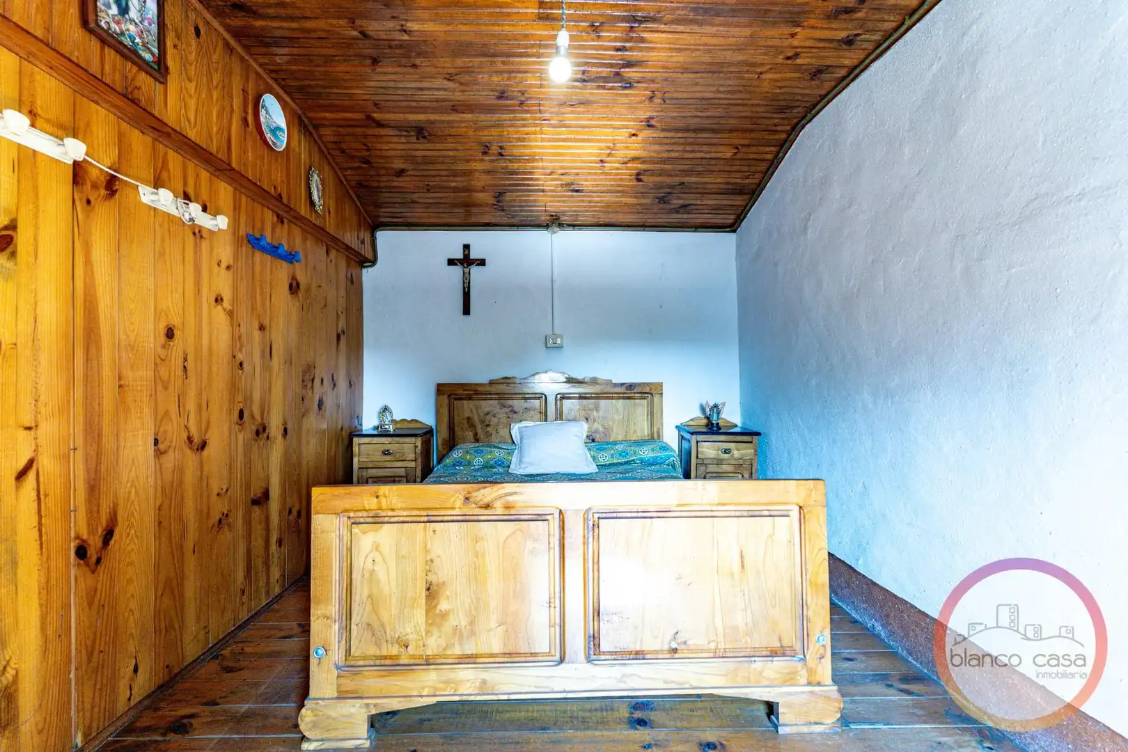 Habitación de Casa o chalet en venta en Santa Comba con Trastero