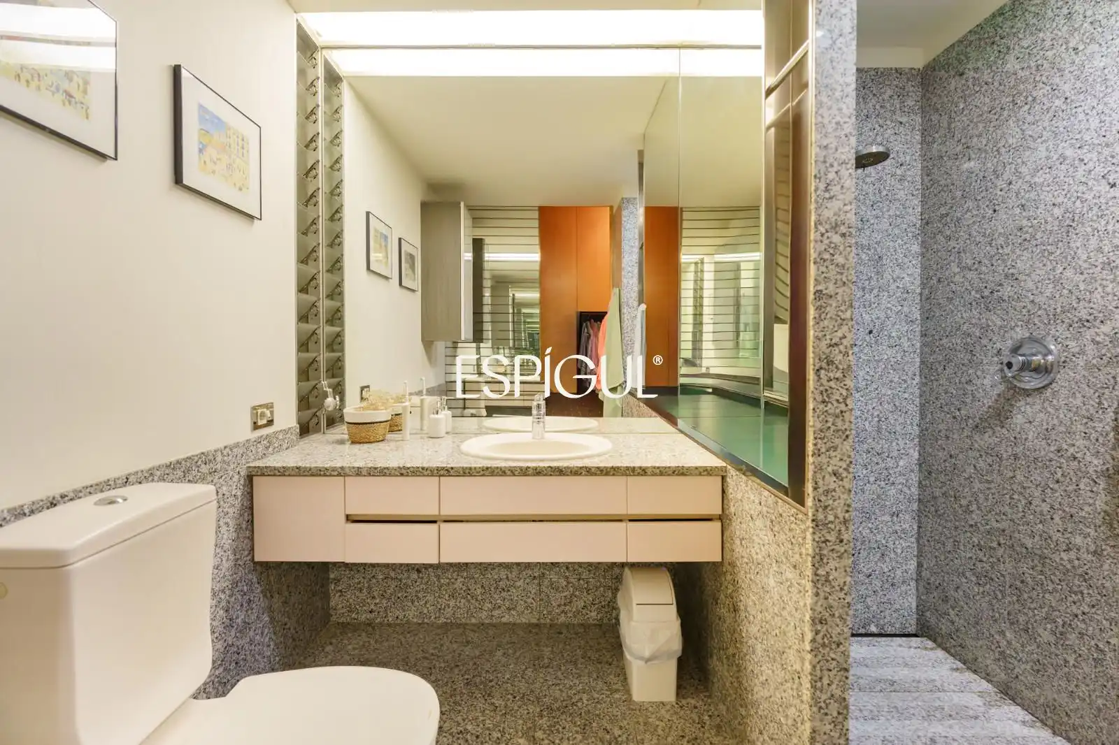 Flat with balcony for sale in Corsega, imagen 32
