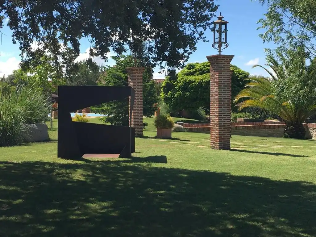 Jardín de Casa o chalet en venta en Villanueva de Perales con Aire acondicionado, Calefacción y Jardín privado