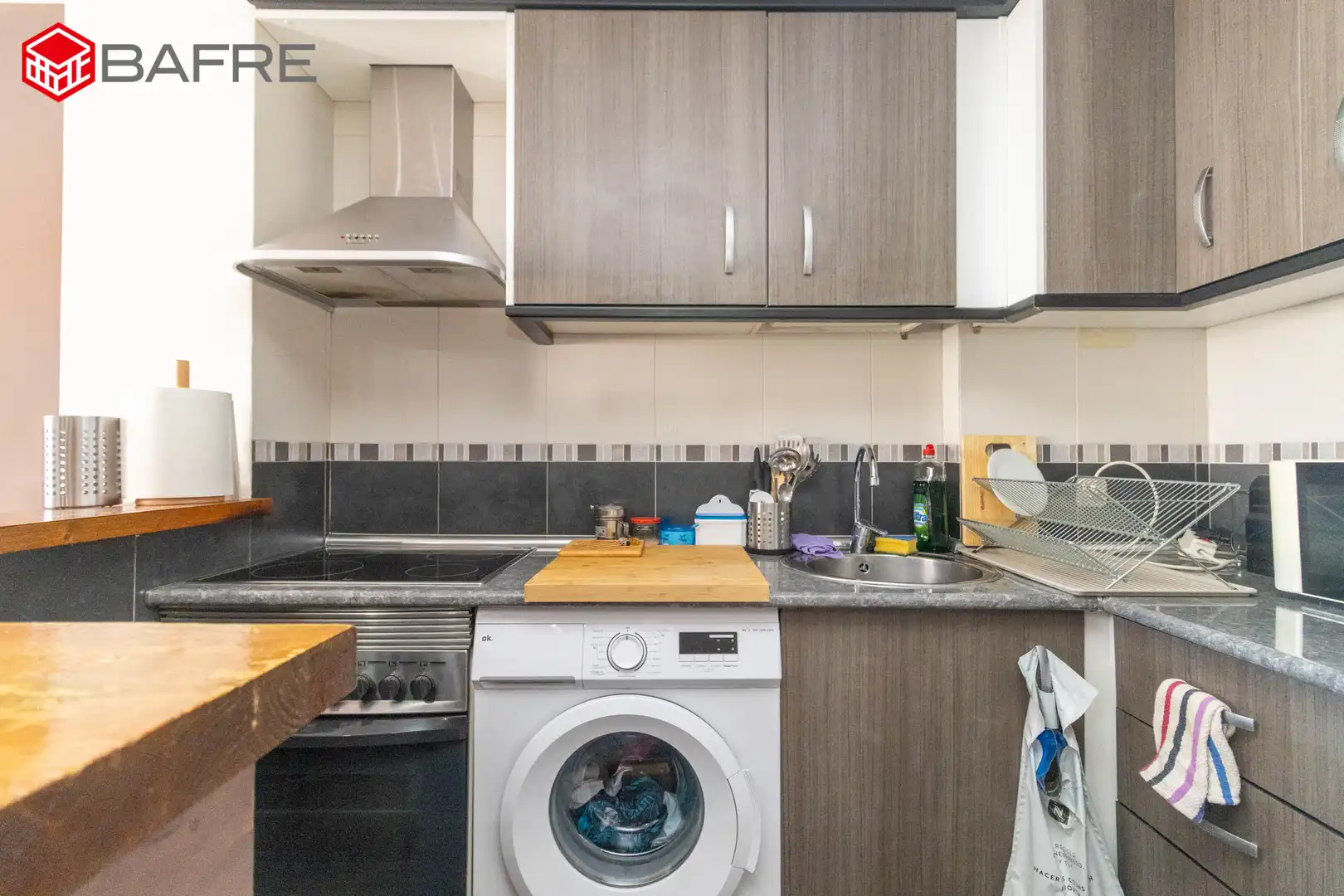Kitchen of Flat for sale in Madrid  with Heating, Private garden and Storage room