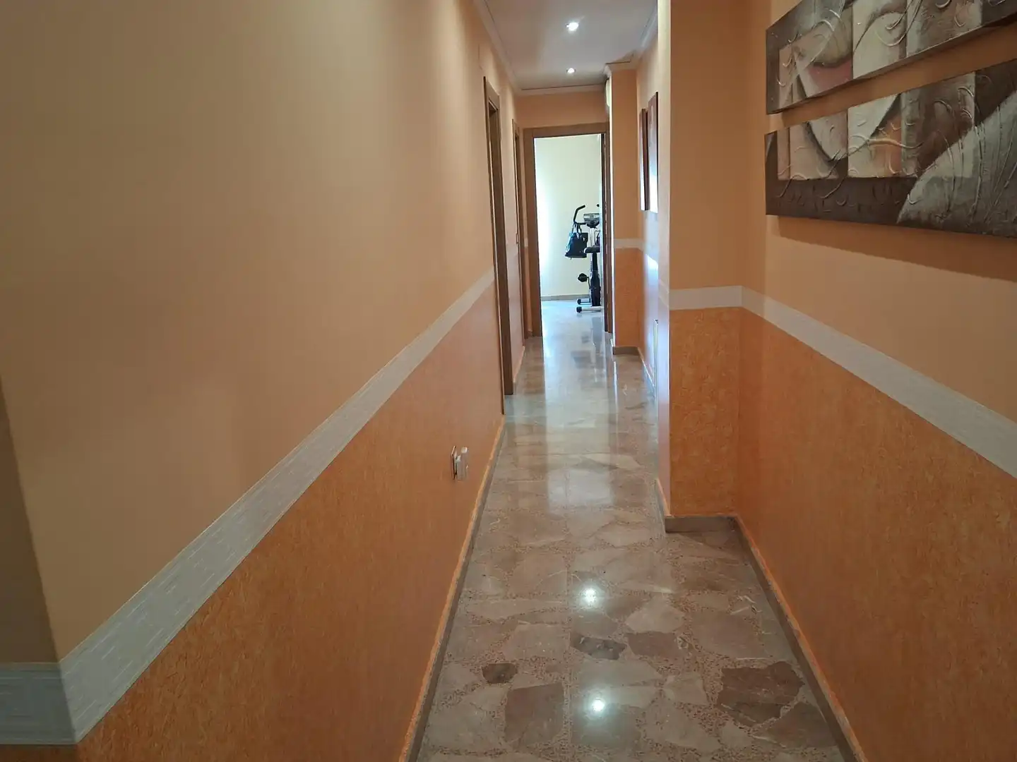 Piso en venta en Albacete con Calefacción, Terraza y Trastero