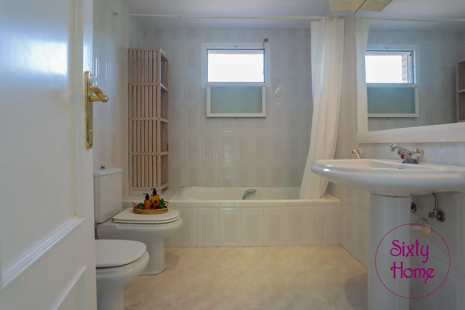 Baño de Casa o chalet en venta en Zuera con Calefacción, Terraza y Piscina comunitaria