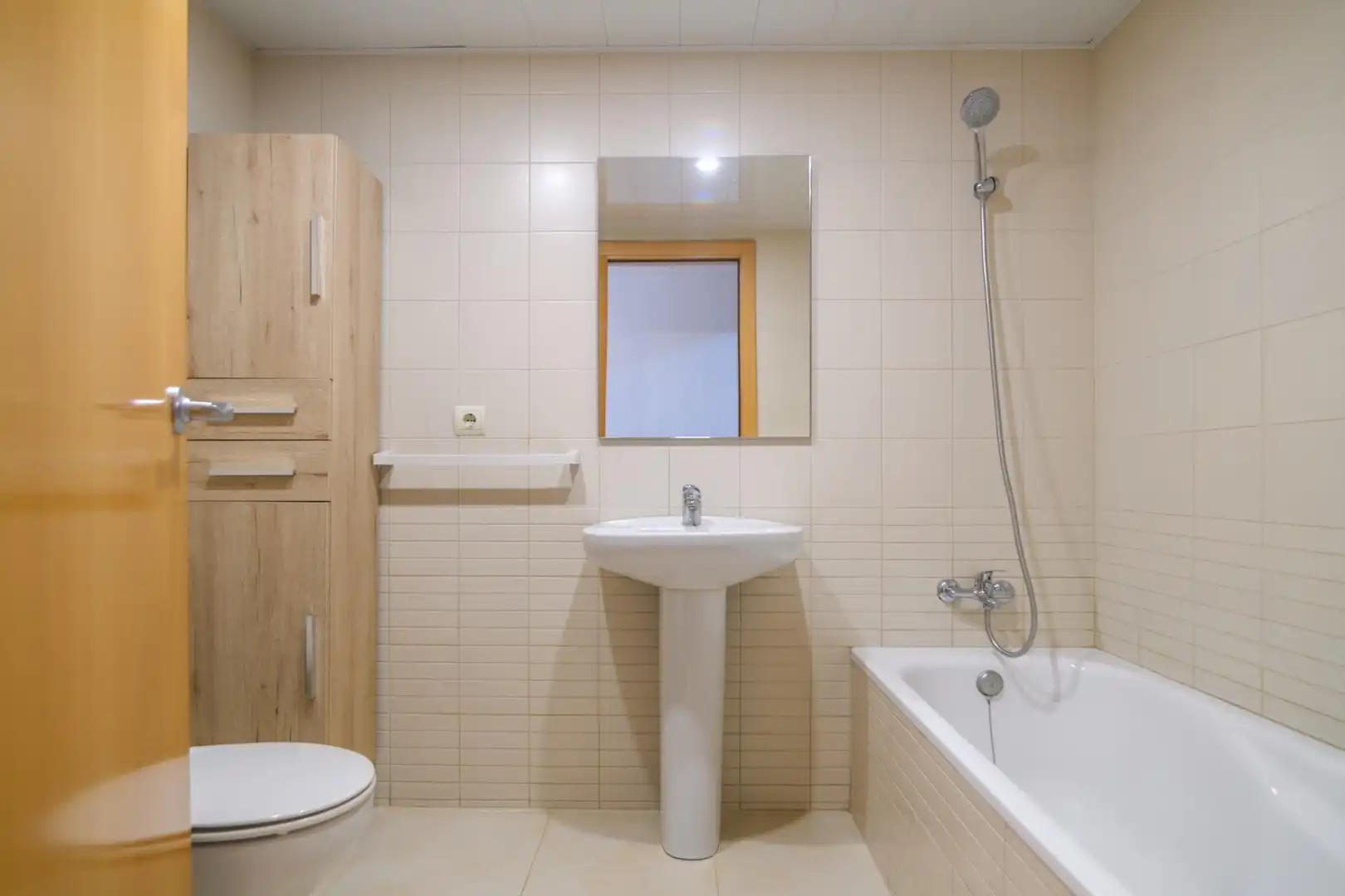 Baño de Piso en venta en Manresa con Calefacción y Balcón
