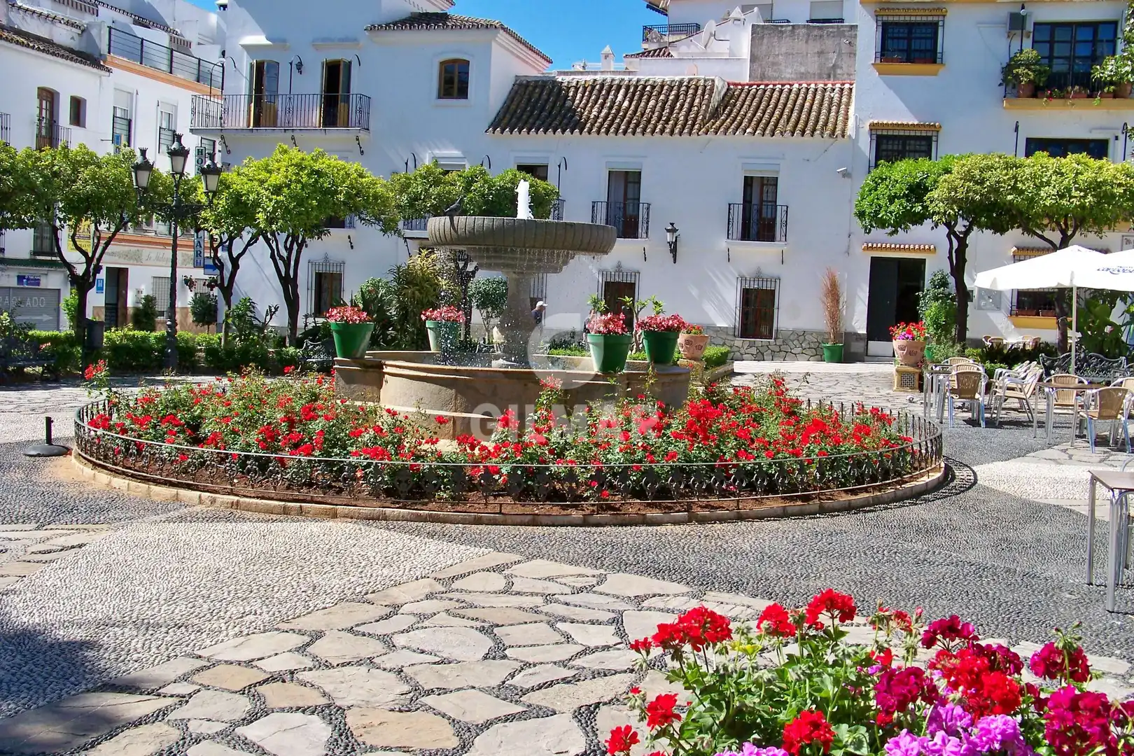 Exterior view of Houses for sale in Estepona  with Heating, Private garden and Swimming Pool