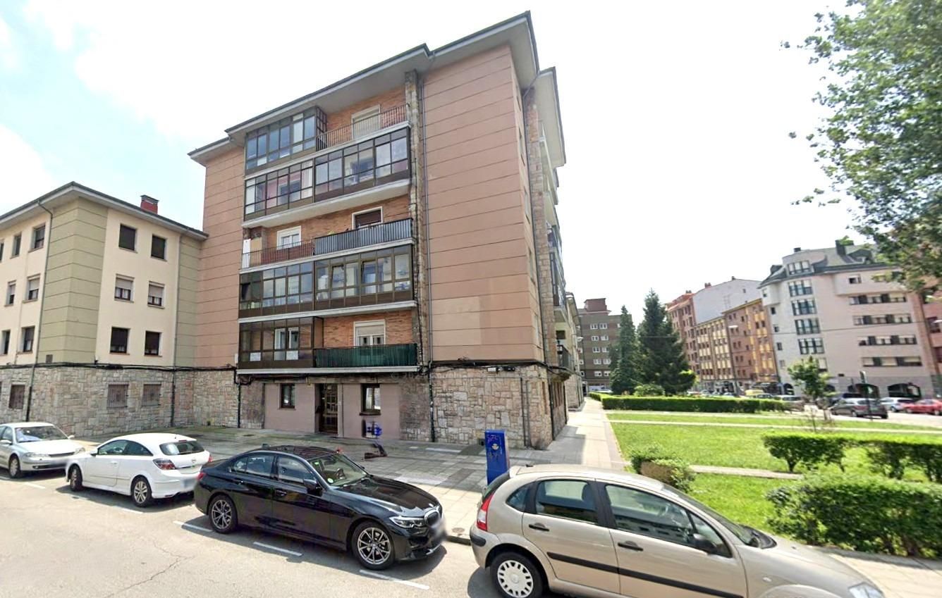 Exterior view of Flat for sale in Oviedo 