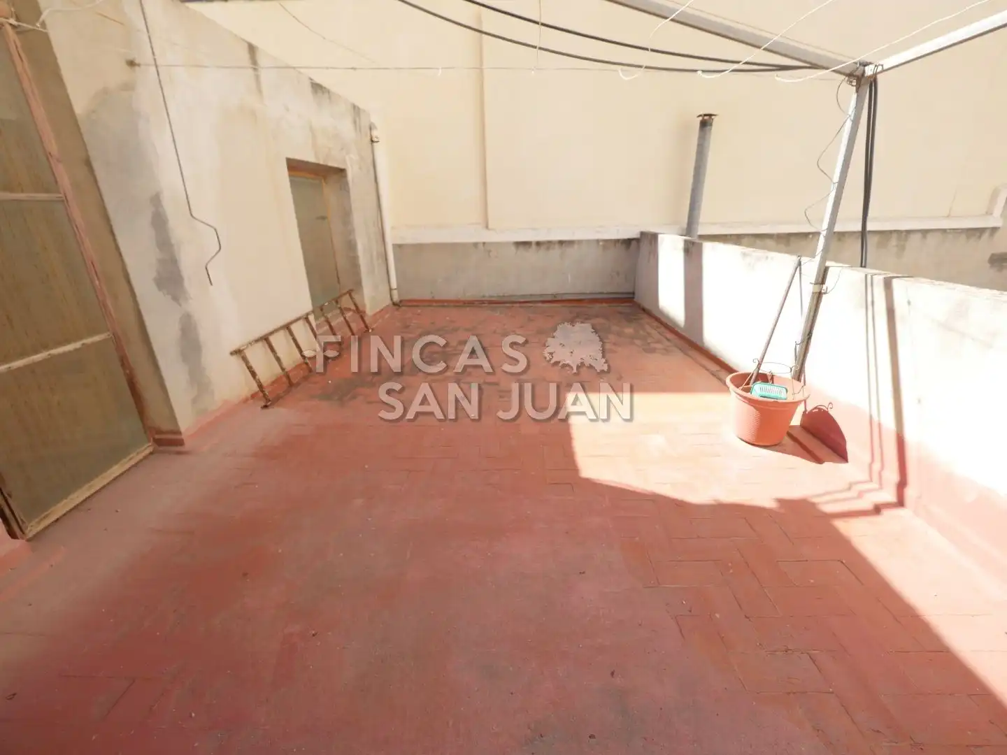 Terrassa de Casa o xalet en venda en Sant Joan d'Alacant amb Calefacció, Terrassa i Traster