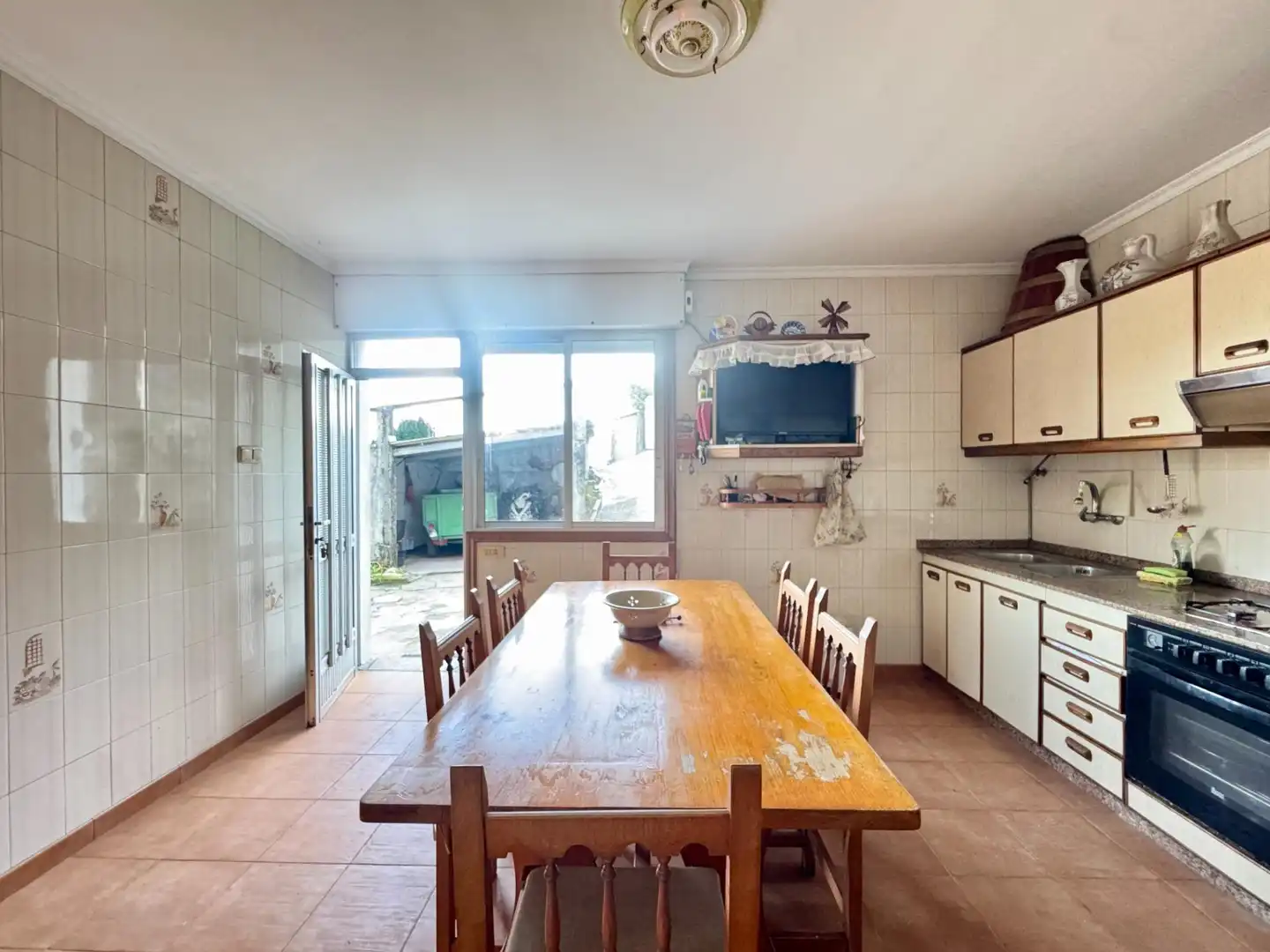 Küche von Haus oder Chalet zum Verkauf in Redondela mit Heizung, Privatgarten und Parkett