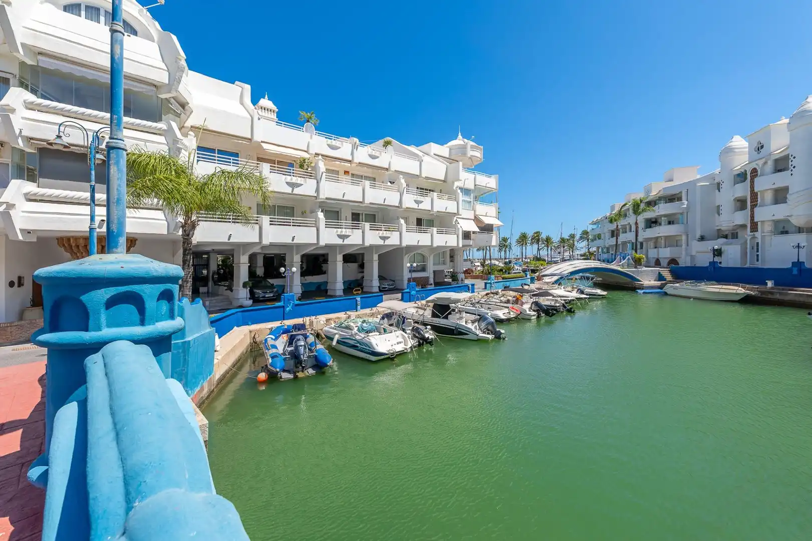 Vista exterior de Apartamento en venta en Benalmádena con Aire acondicionado, Calefacción y Terraza