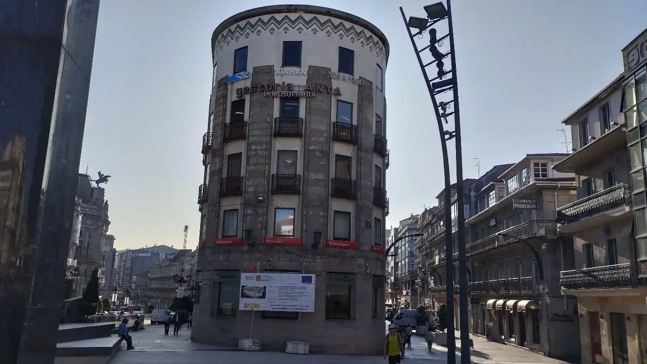 Oficina amb ascensor de lloguer a Centro Urbano, imagen 5