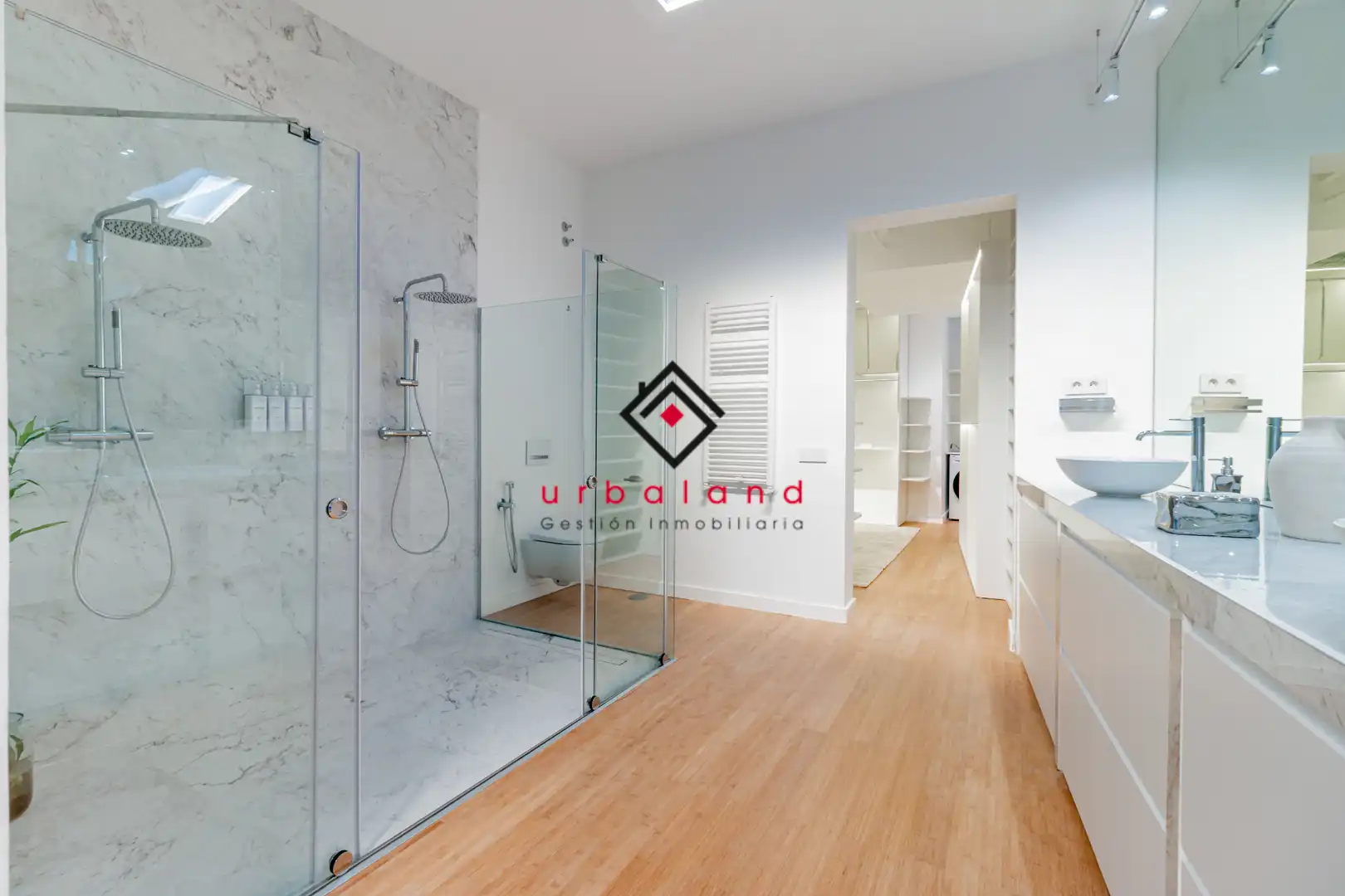 Baño de Piso en venta en Madrid con Aire acondicionado, Calefacción y Trastero