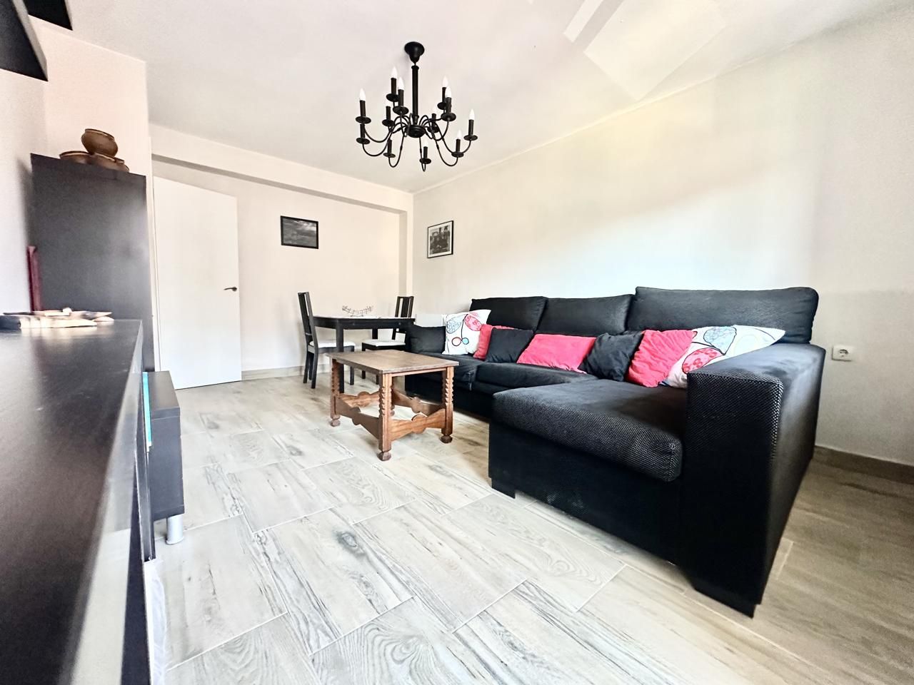 Living room of Flat for sale in Soto del Barco  with Terrace