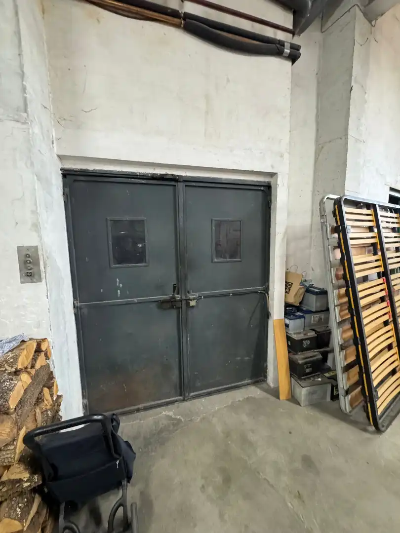 Industrial building with lift for sale in Carrer Sant Jaume 45, imagen 5