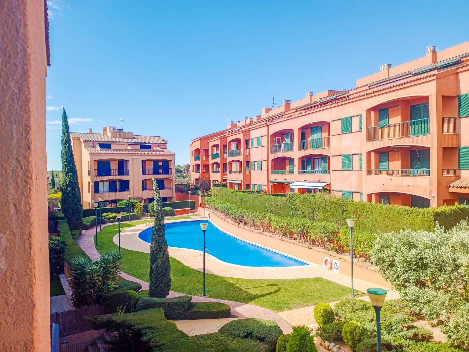 Vista exterior de Dúplex en venta en L'Ametlla de Mar  con Aire acondicionado, Calefacción y Trastero