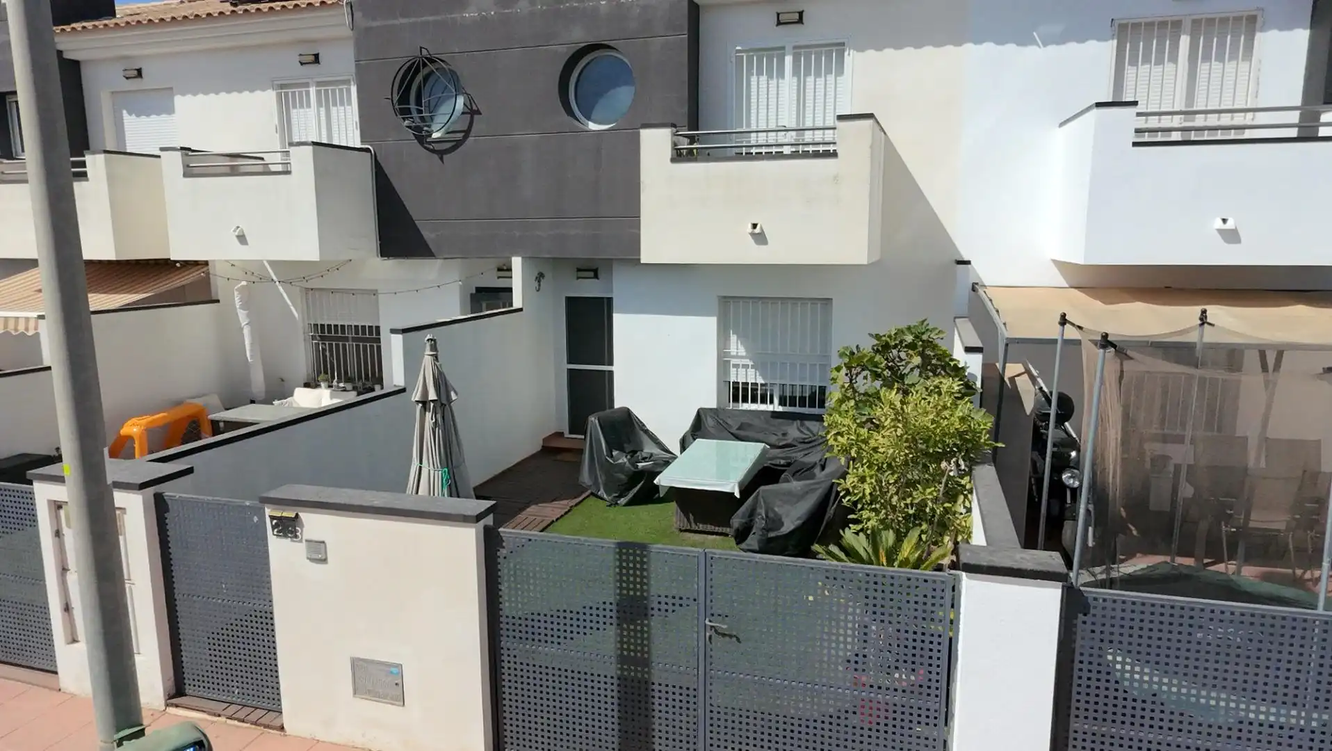 Terraced house with terrace for sale in Calle SANTA MATILDE 23, imagen 2