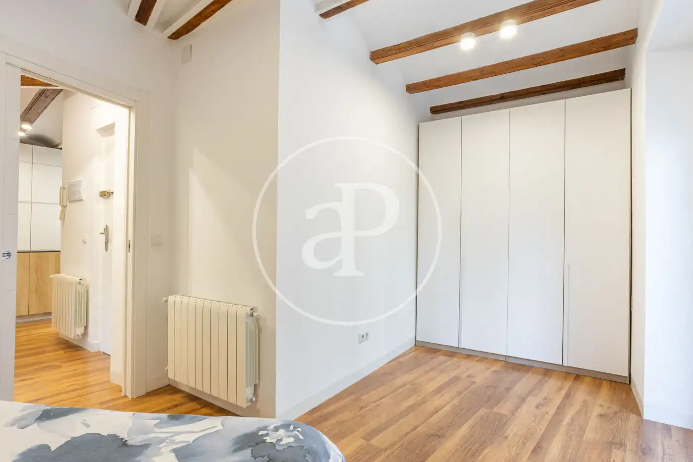 Habitación de Piso de alquiler en Valencia con Aire acondicionado, Calefacción y Amueblado