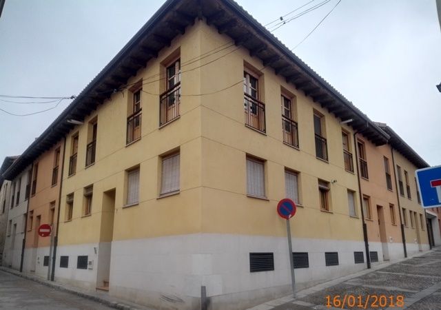 Vista exterior de Garatge en venda en Tordesillas