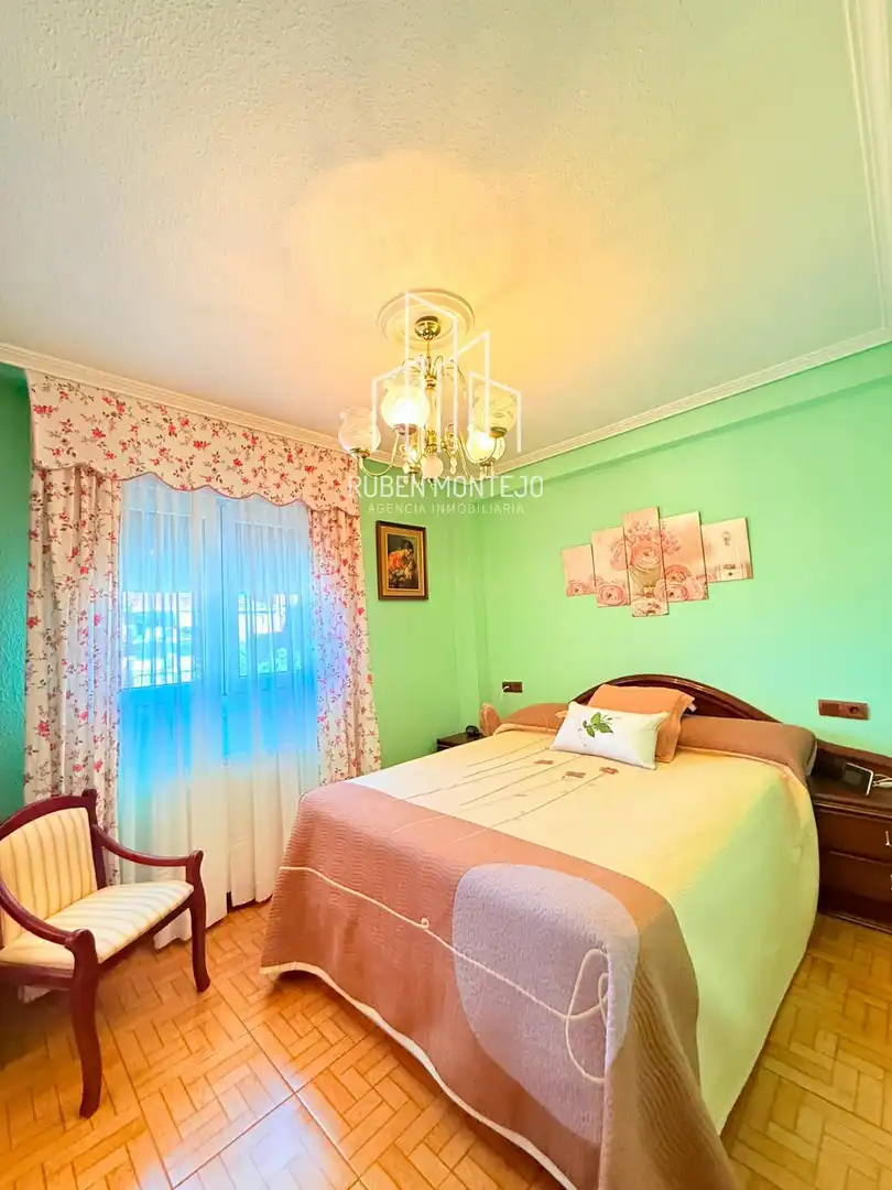 Bedroom of Flat for sale in Terradillos  with Heating, Terrace and Furnished
