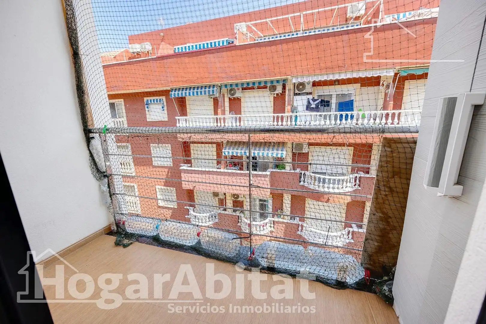 Flat with terrace for sale in Calle FINLANDIA, imagen 15